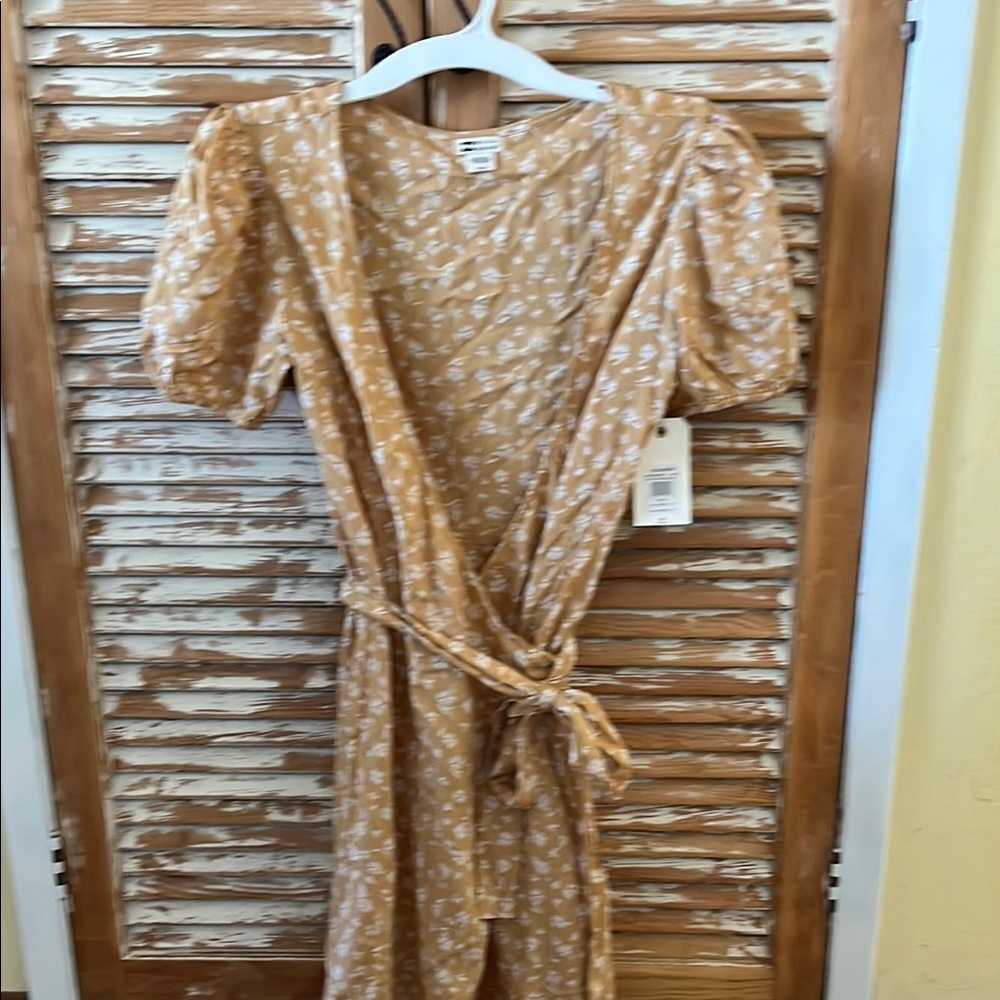 Floral Wrap Dress with Puff Sleeves